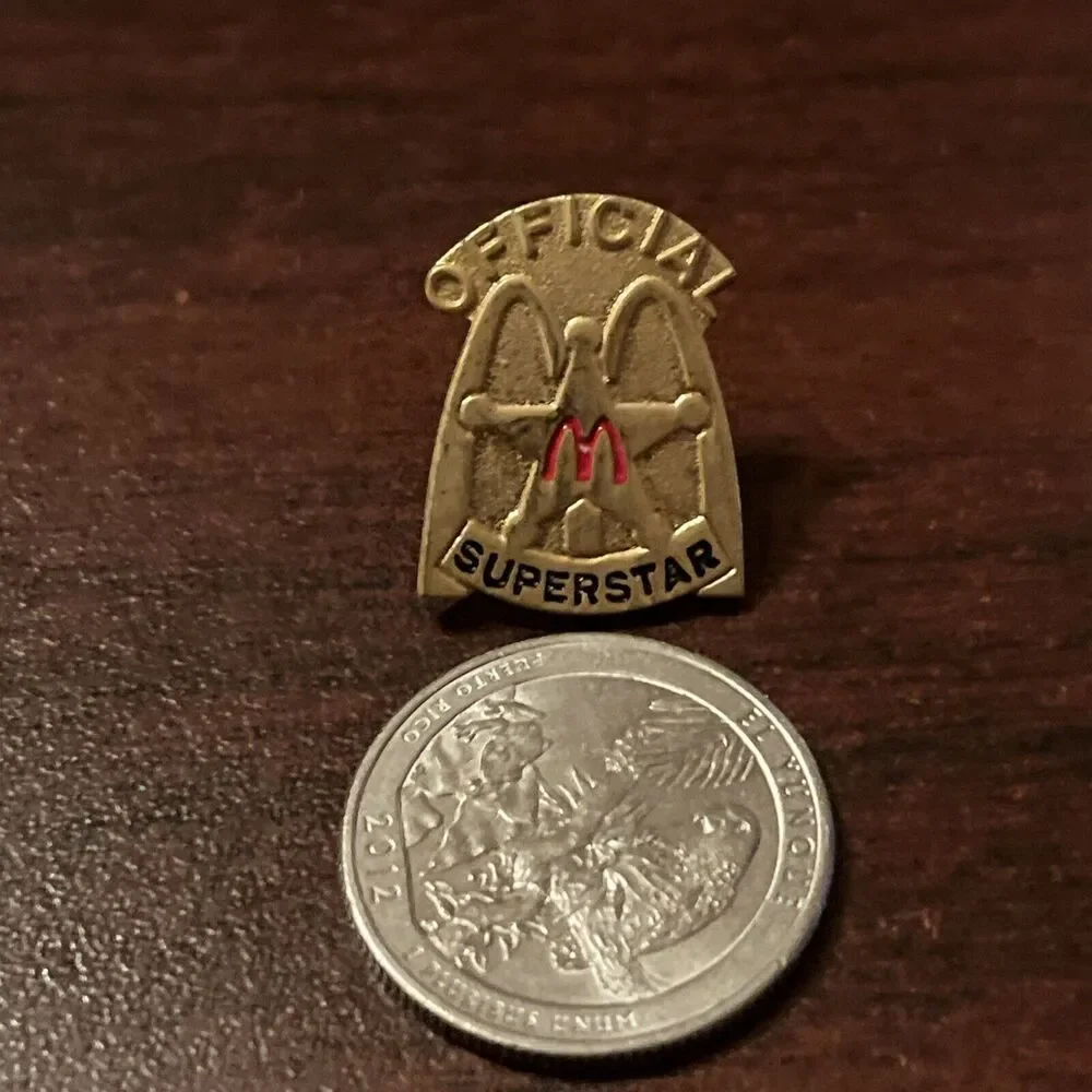 McDonald's Official Superstar Sheriff's Badge‎ Employee Lapel Hat Pin